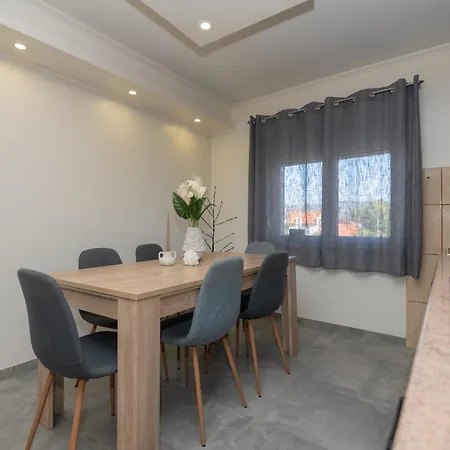 Apartment Erwin With Heated Pool *