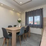 Apartman Erwin With Heated Pool *