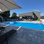Apartman Erwin With Heated Pool *