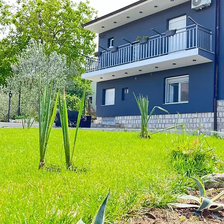 Apartamento Erwin With Heated Pool Imotski