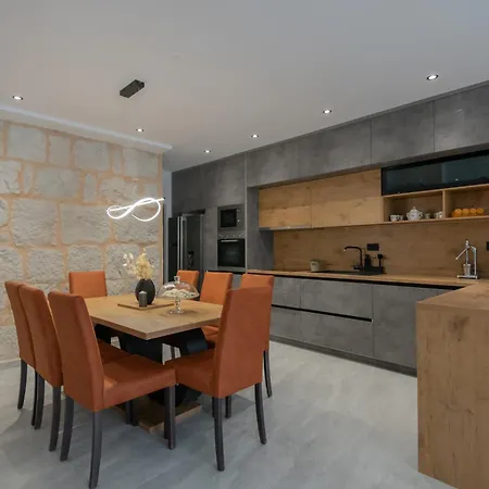 Apartamento Erwin With Heated Pool