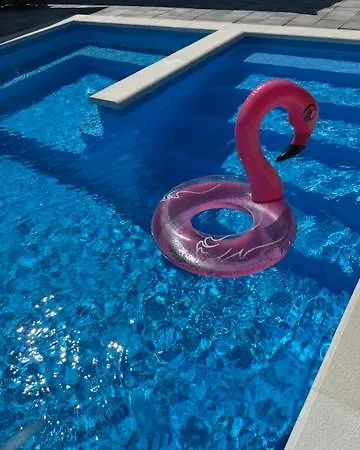 Erwin With Heated Pool * Imotski